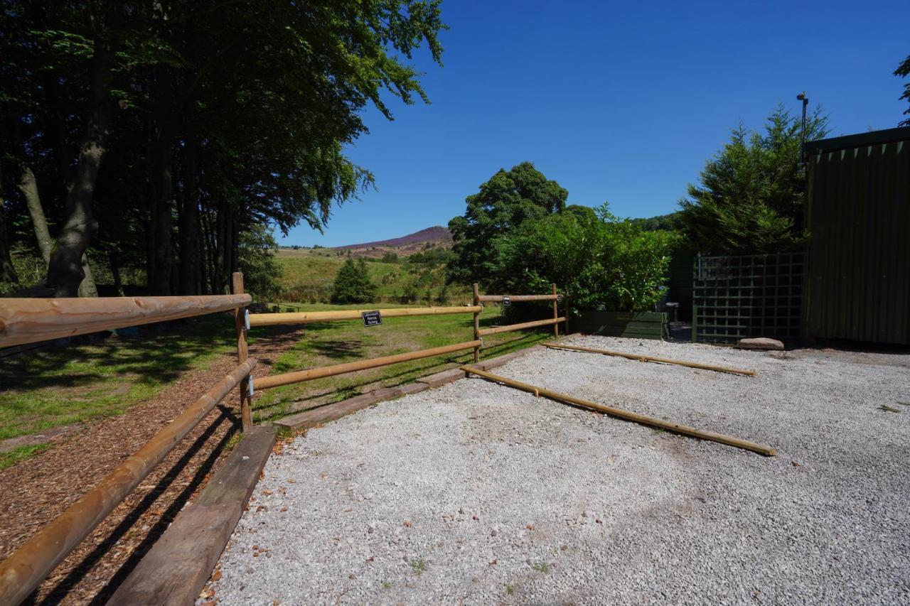 Lavender Retreat With Private Hot Tub ξενώνας Upper Hulme Εξωτερικό φωτογραφία